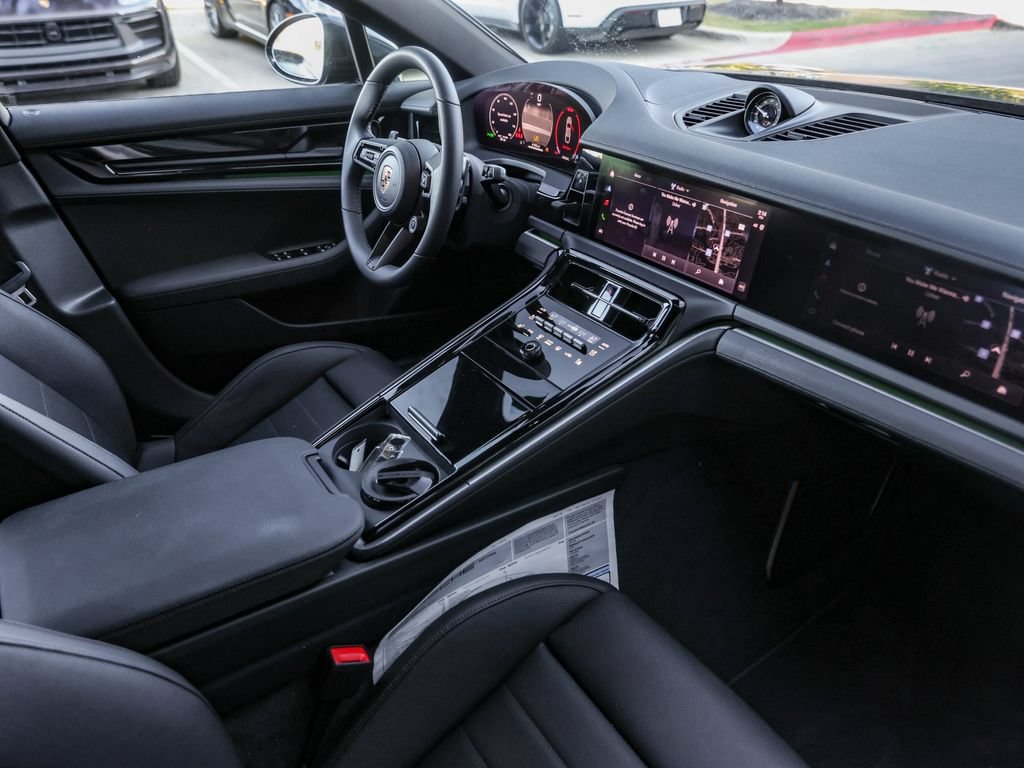 New 2026 Porsche Panamera RWD image 39