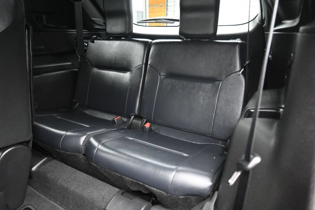 Used 2025 Mitsubishi Outlander AWD image 39