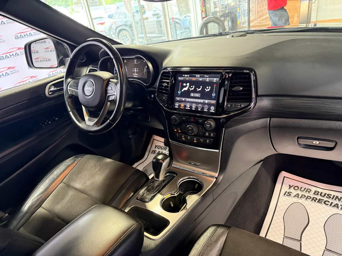 Used 2021 Jeep Grand Cherokee Laredo X AWD/4WD image 49