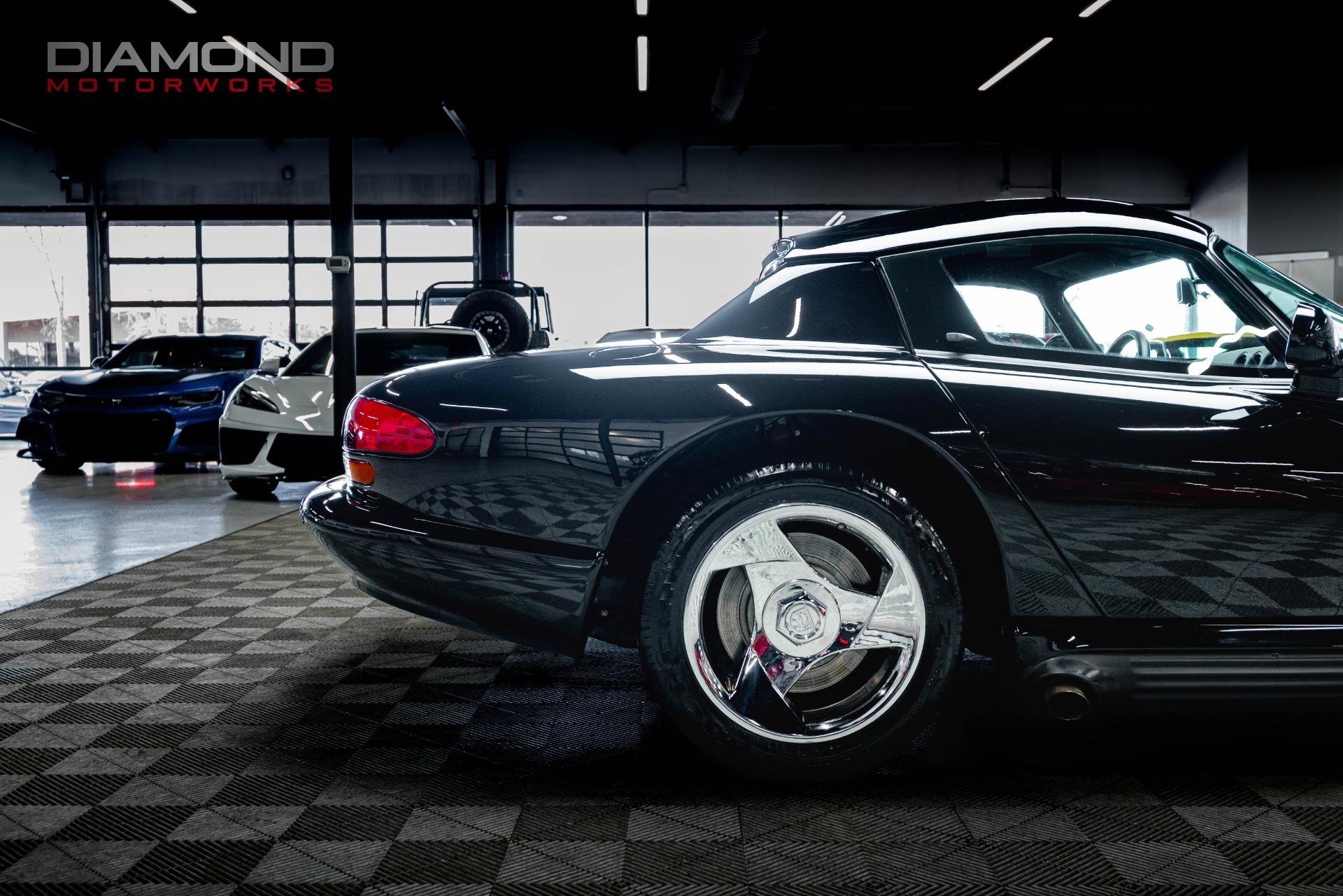 Used 1994 Dodge Viper RT/10 image 24