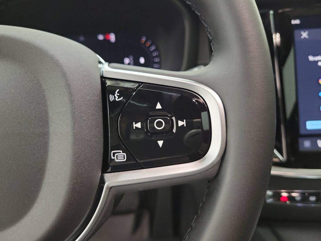 New 2026 Volvo V60 B5 Cross Country Ultra w/ Protection Package Premier AWD/4WD image 26