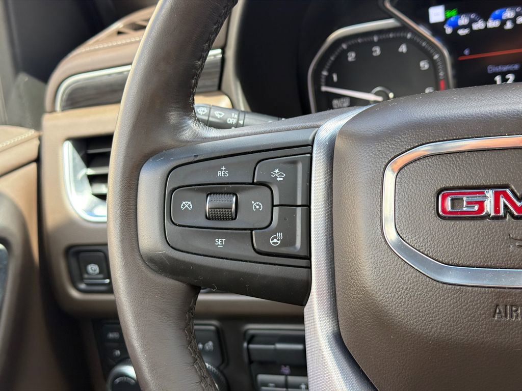 Used 2021 GMC Yukon SLT w/ SLT Luxury Plus Package image 29