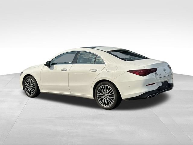 Used 2025 Mercedes-Benz CLA 250 image 3
