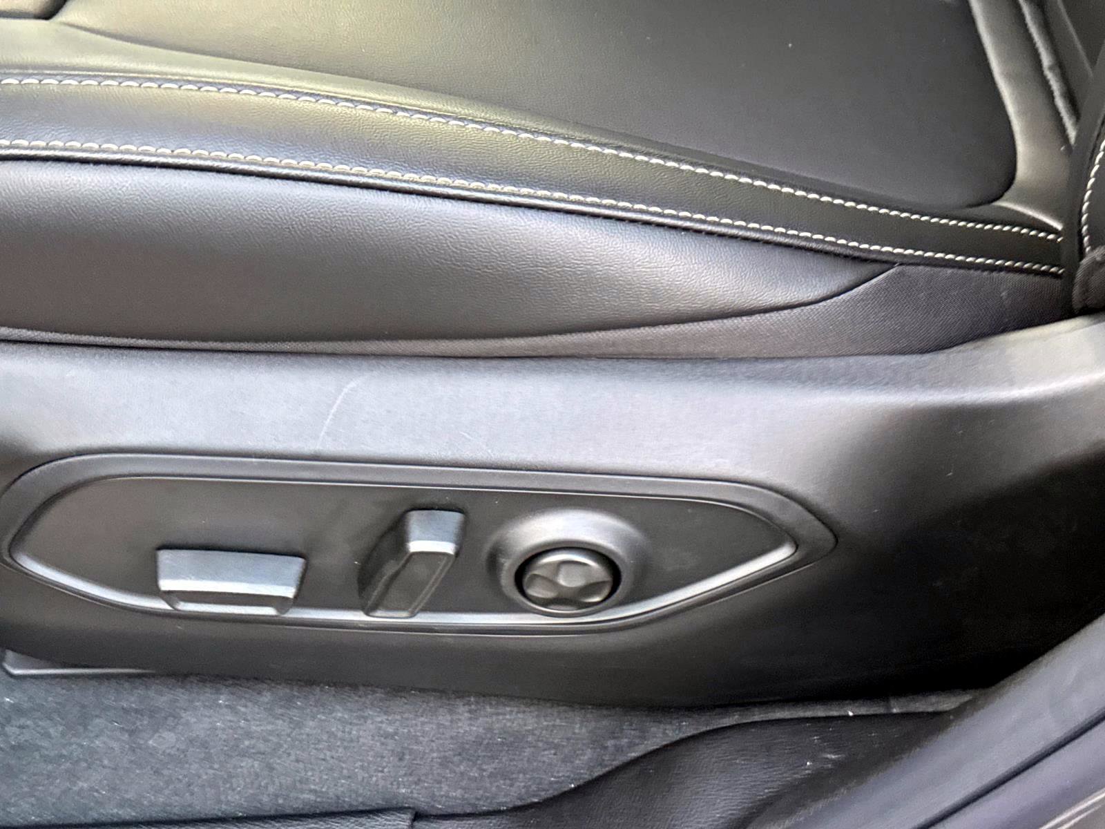 New 2025 Jeep Grand Cherokee Limited image 12