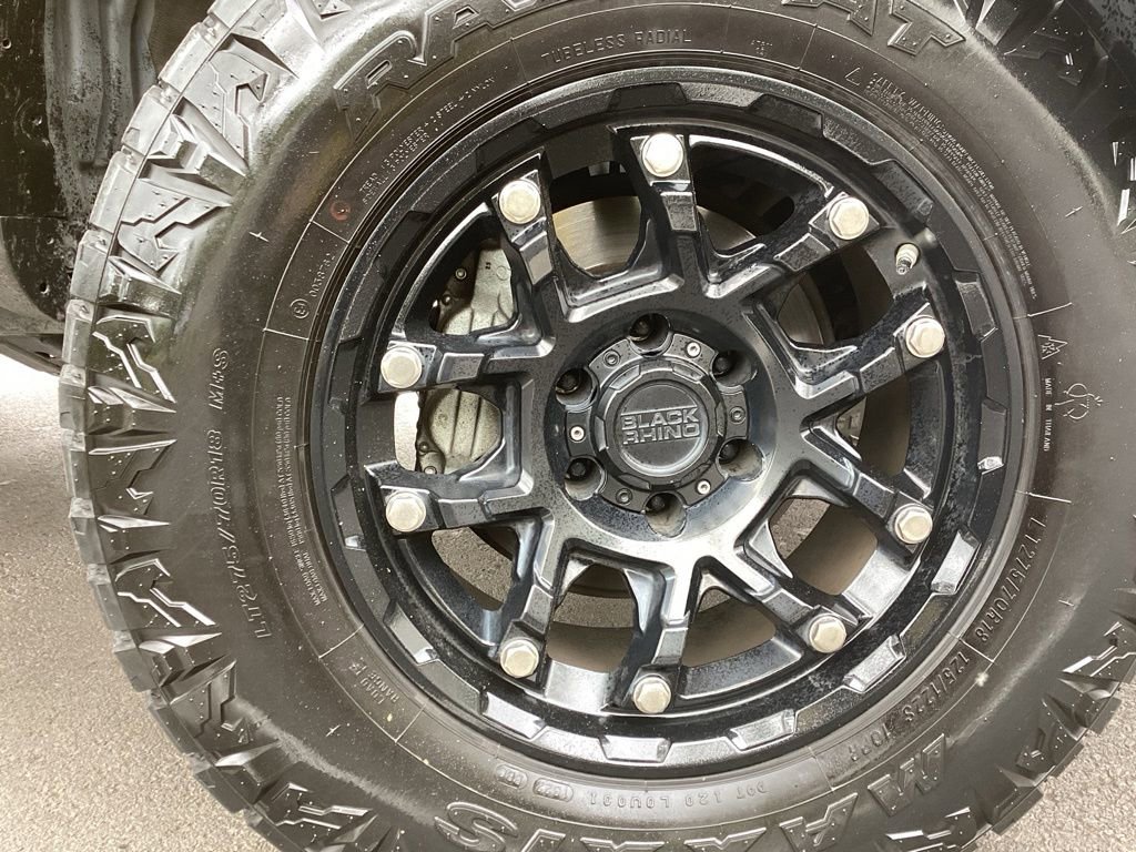 Used 2021 Toyota 4Runner SR5 AWD/4WD image 6