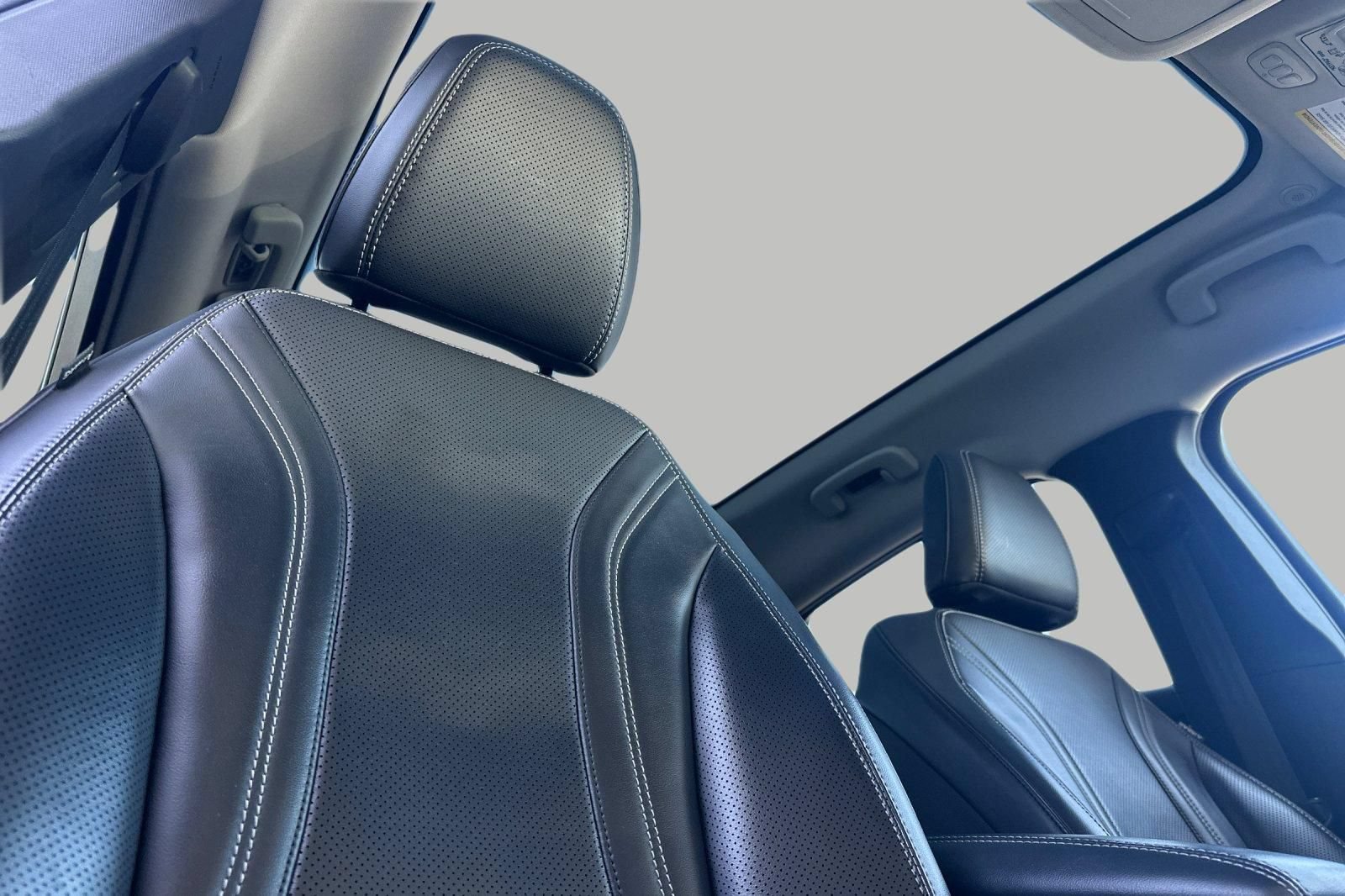 Used 2022 Ford Mustang Mach-E Premium RWD image 15