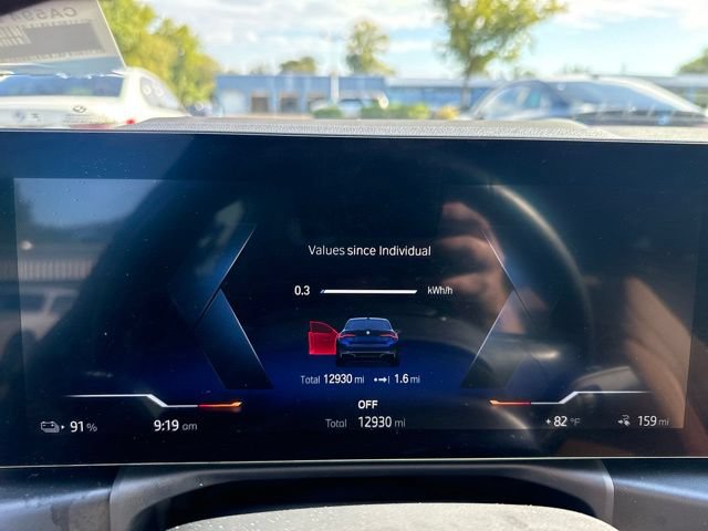 Used 2023 BMW i4 eDrive40 w/ Premium Package RWD image 17