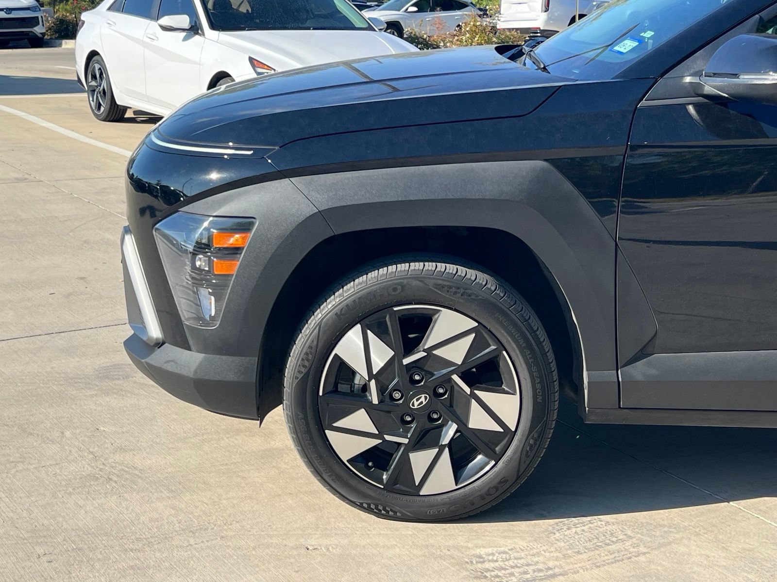 Certified 2024 Hyundai Kona SEL AWD/4WD image 8
