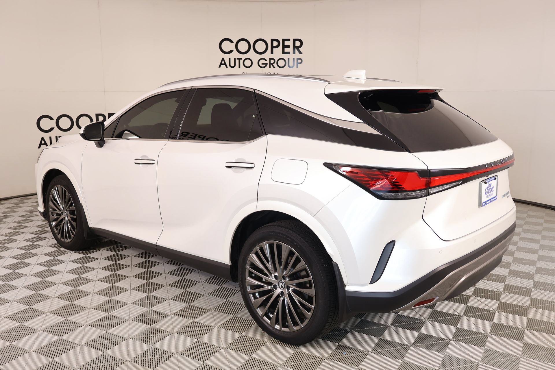 Used 2024 Lexus RX 350 w/ Convenience Package AWD/4WD image 23