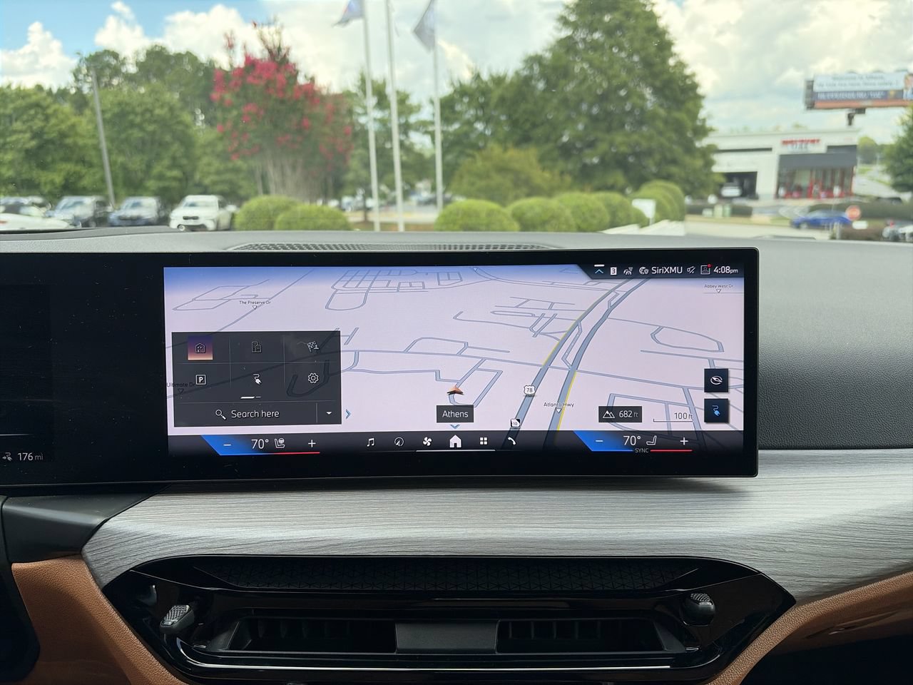 Used 2026 BMW i4 eDrive40 w/ Premium Package RWD image 26