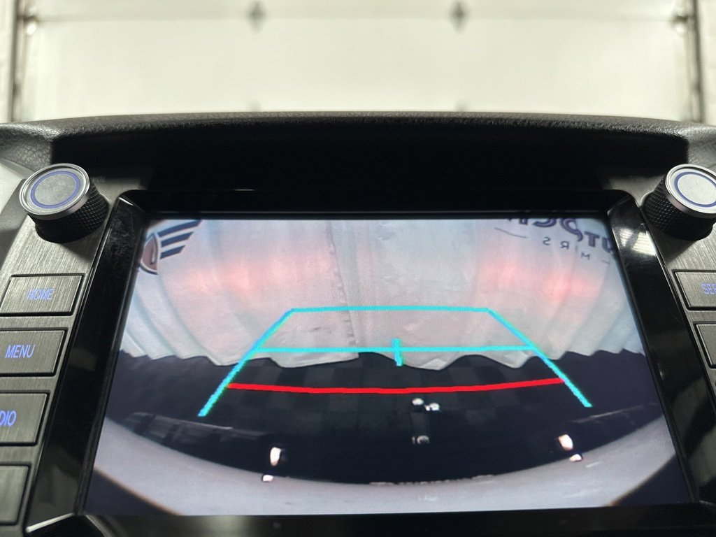 Used 2020 Toyota Tundra SR5 w/ TRD Off-Road Package image 29