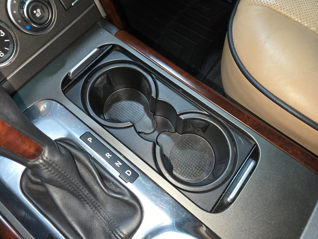 Used 2012 Land Rover Range Rover HSE LUX image 76