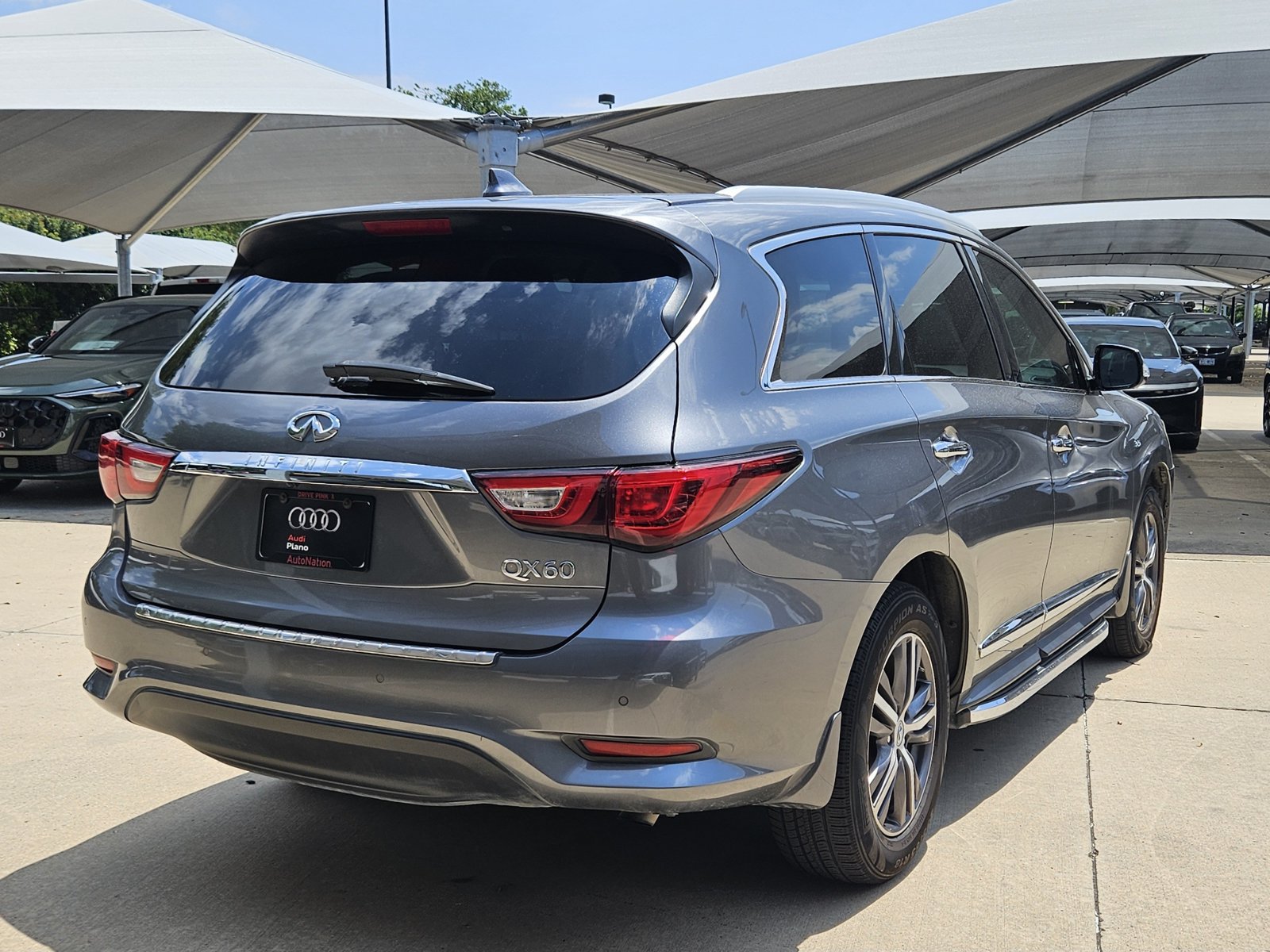 Used 2018 INFINITI QX60 FWD w/ Premium Plus Package image 5