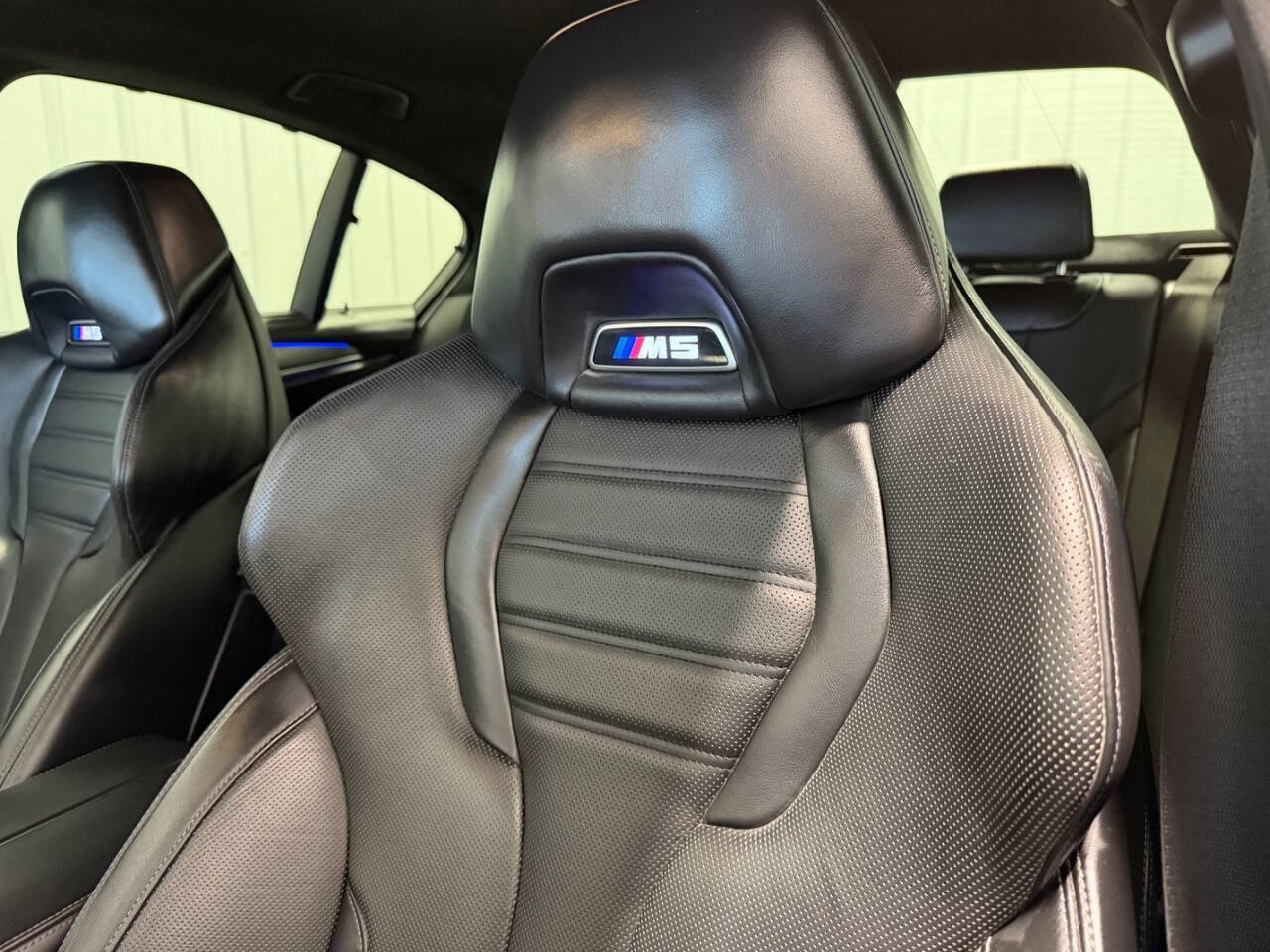 Used 2018 BMW M5 w/ Executive Package AWD/4WD image 38
