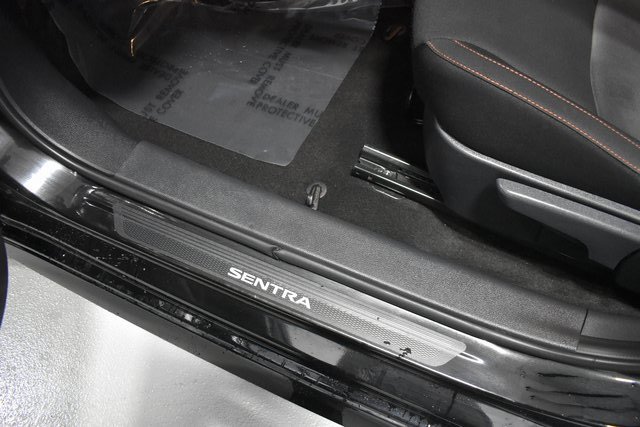 Certified 2023 Nissan Sentra SR image 16