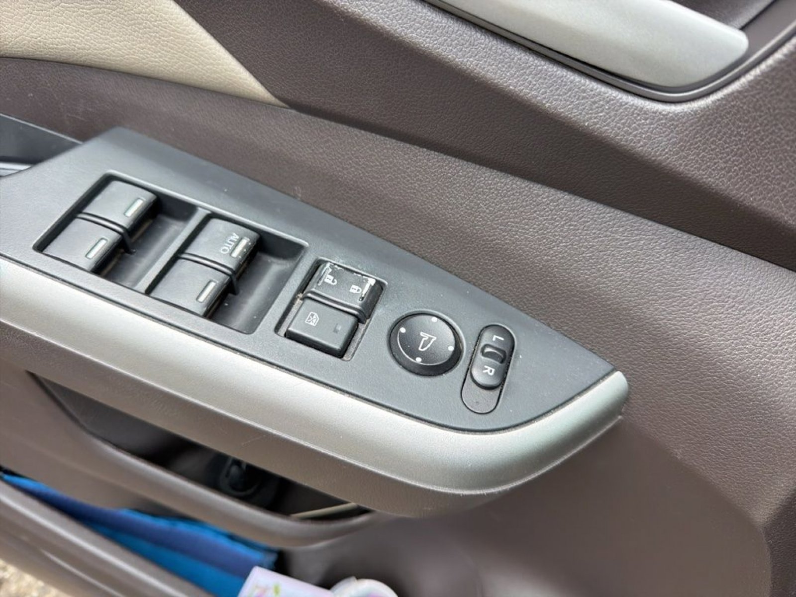 Used 2012 Honda CR-V EX-L image 17