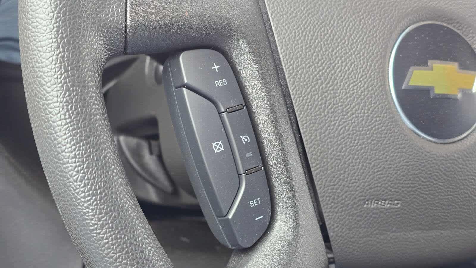 Used 2025 Chevrolet Express 2500 Extended w/ Driver Convenience Package RWD image 39