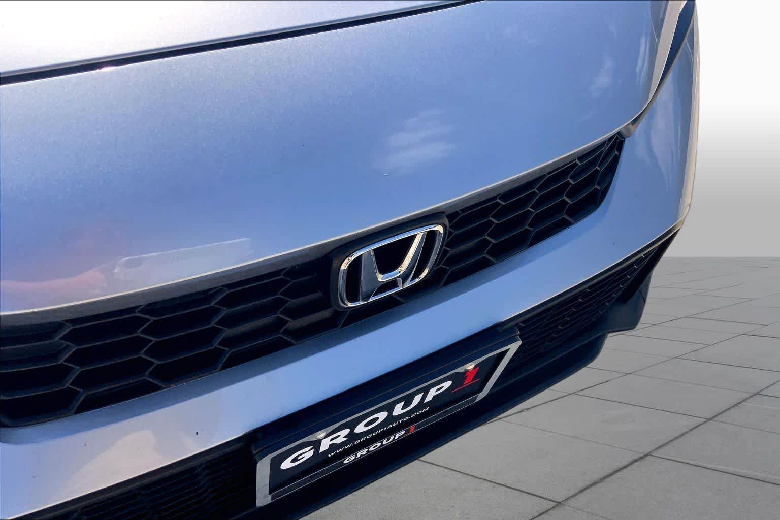 Used 2025 Honda Civic Sport image 28