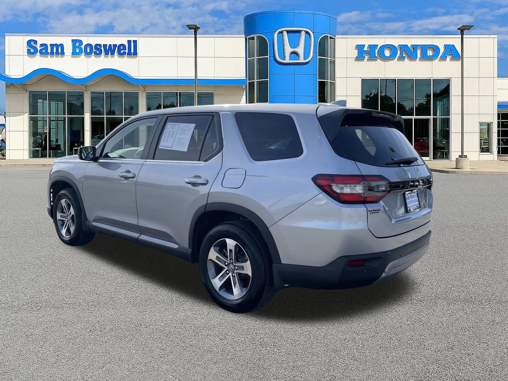 Used 2025 Honda Pilot EX-L image 6