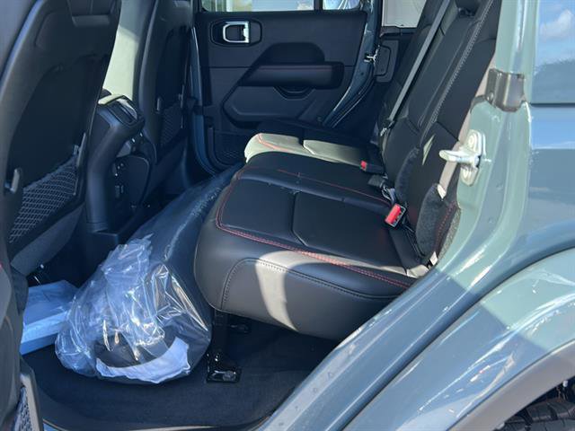 New 2025 Jeep Wrangler Unlimited Rubicon image 22