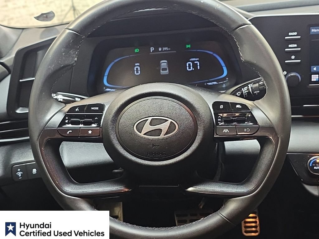 Certified 2025 Hyundai Elantra Sport FWD image 17