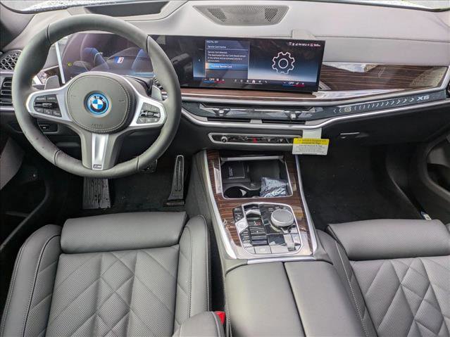 Used 2026 BMW X5 xDrive50e w/ M Sport Package image 16