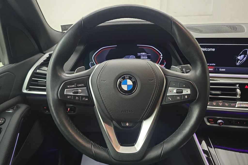Used 2021 BMW X5 xDrive40i w/ Convenience Package AWD/4WD image 16
