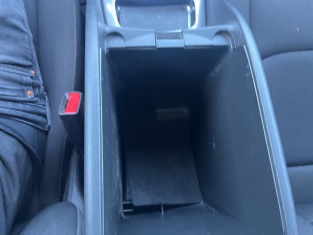 Used 2025 Chevrolet Malibu RS image 25