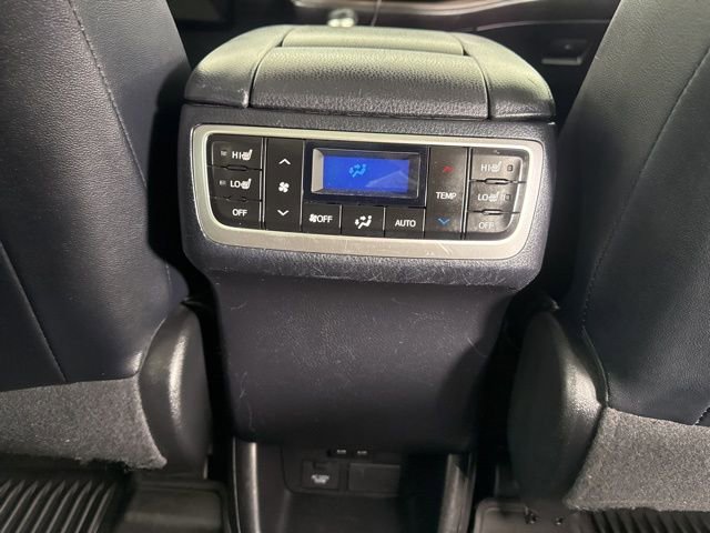 Used 2018 Toyota Highlander Limited Platinum image 26