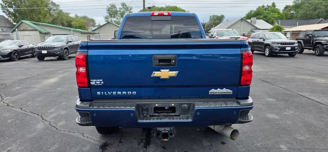 Used 2019 Chevrolet Silverado 3500 High Country w/ Duramax Plus Package AWD/4WD image 6