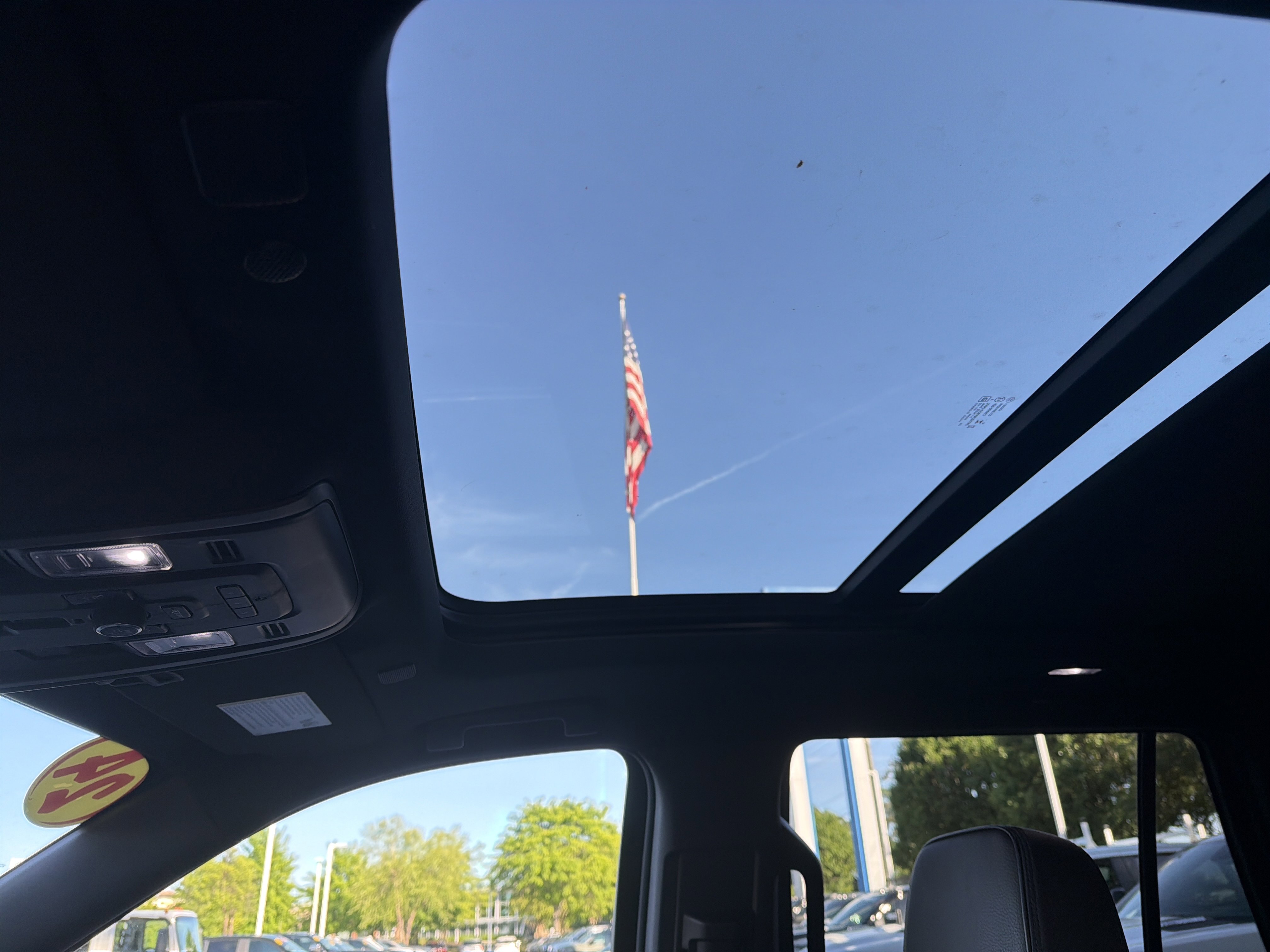 Used 2024 GMC Yukon Denali AWD/4WD image 28