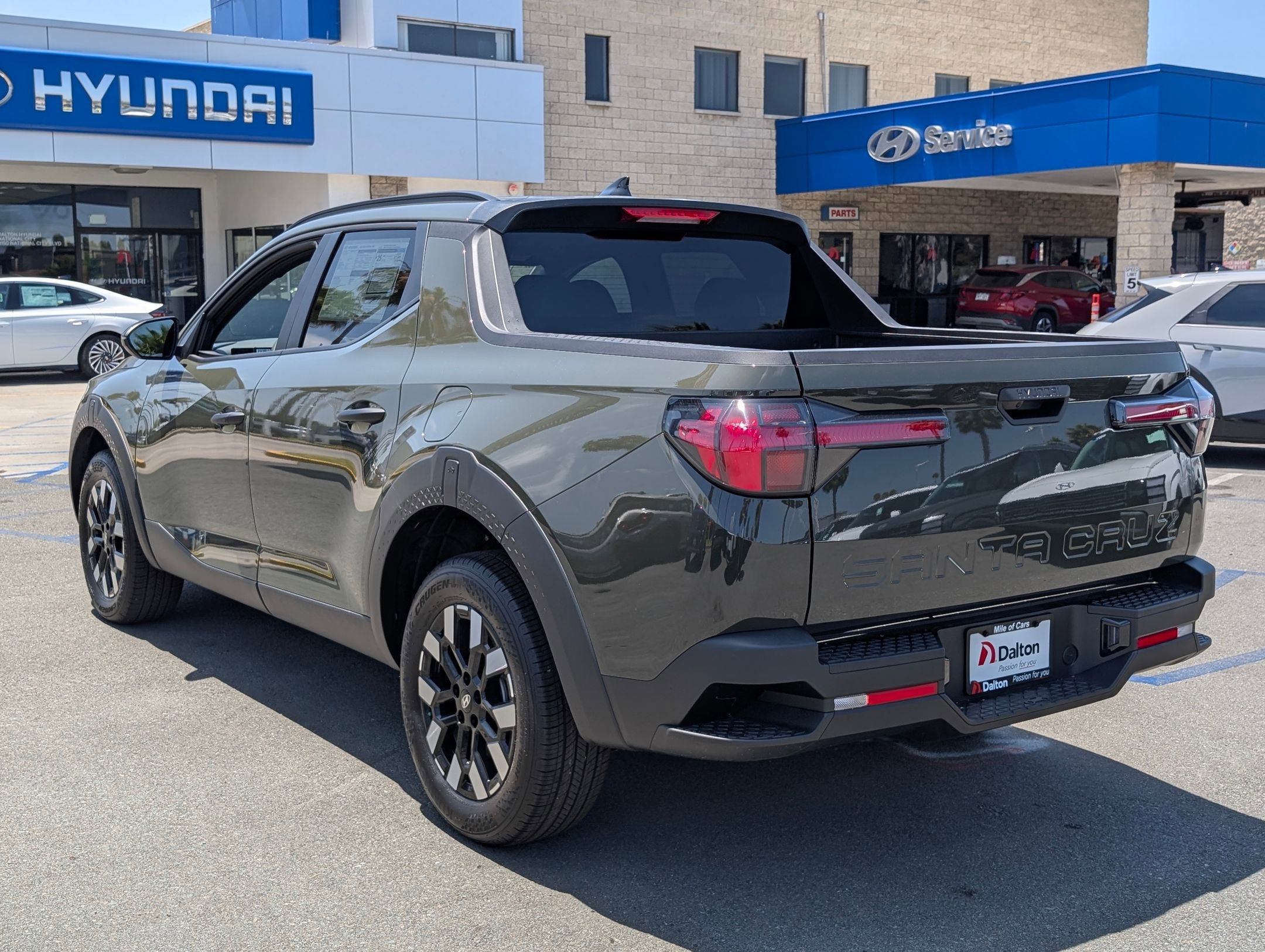 New 2026 Hyundai Santa Cruz SEL FWD image 3