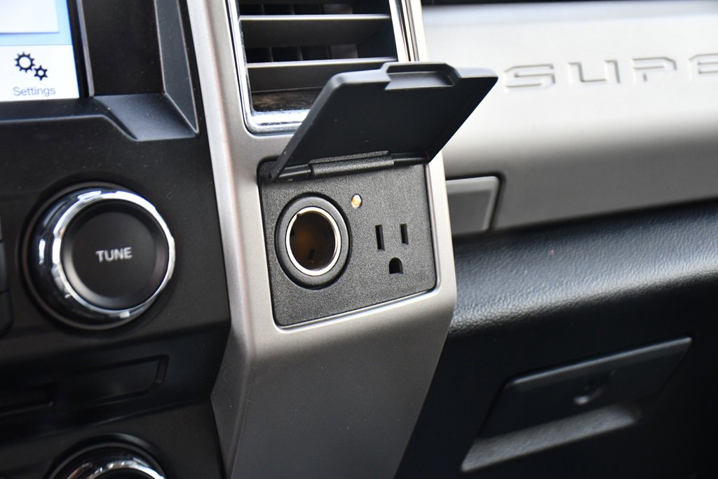 Used 2017 Ford F350 Lariat image 30