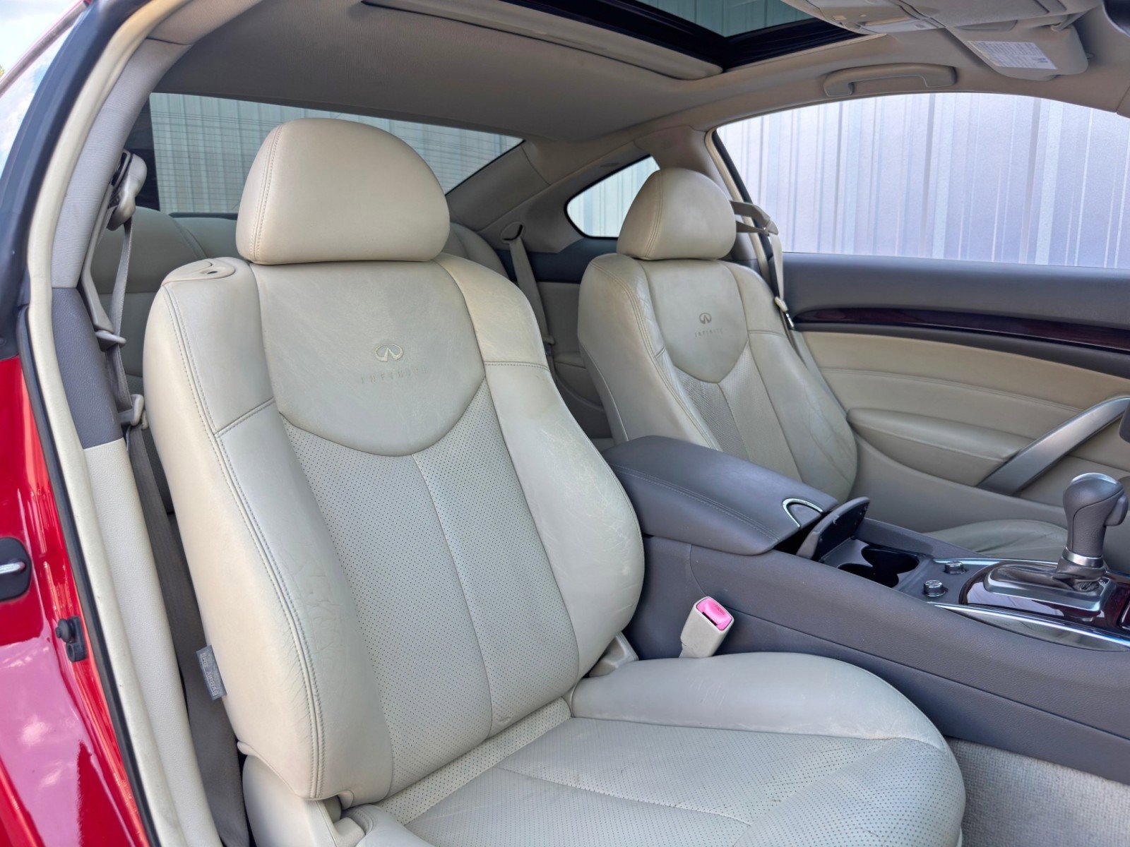 Used 2011 INFINITI G37 Journey w/ Premium Pkg image 35