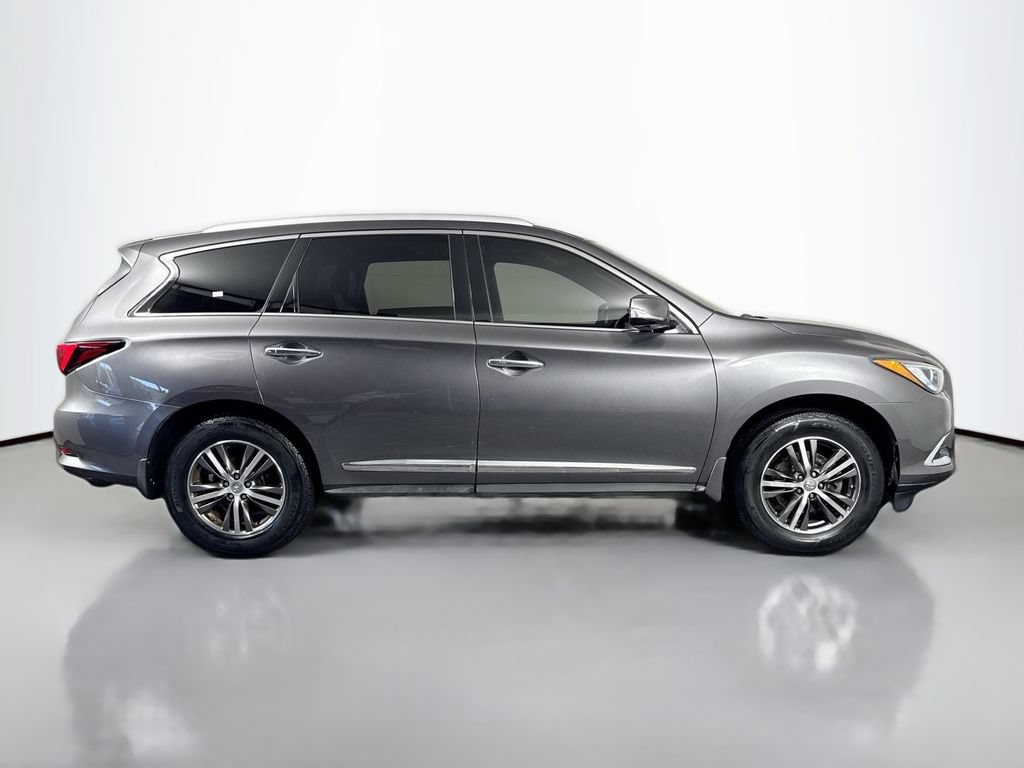 Used 2017 INFINITI QX60 Luxe w/ Premium Plus Package AWD/4WD image 4