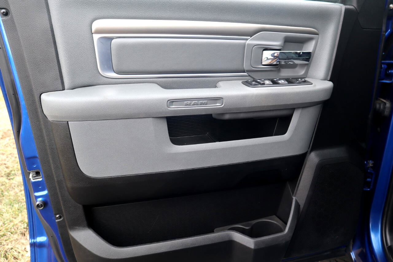 Used 2019 RAM 1500 Classic SLT image 49