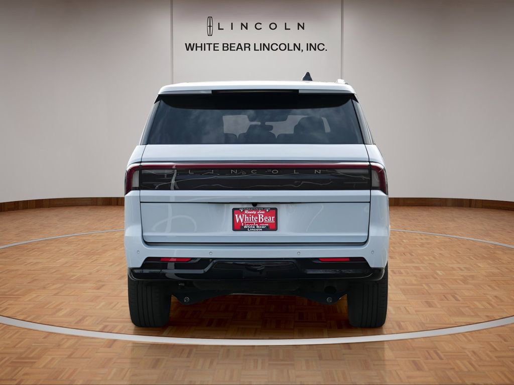 Used 2025 Lincoln Navigator Black Label image 6
