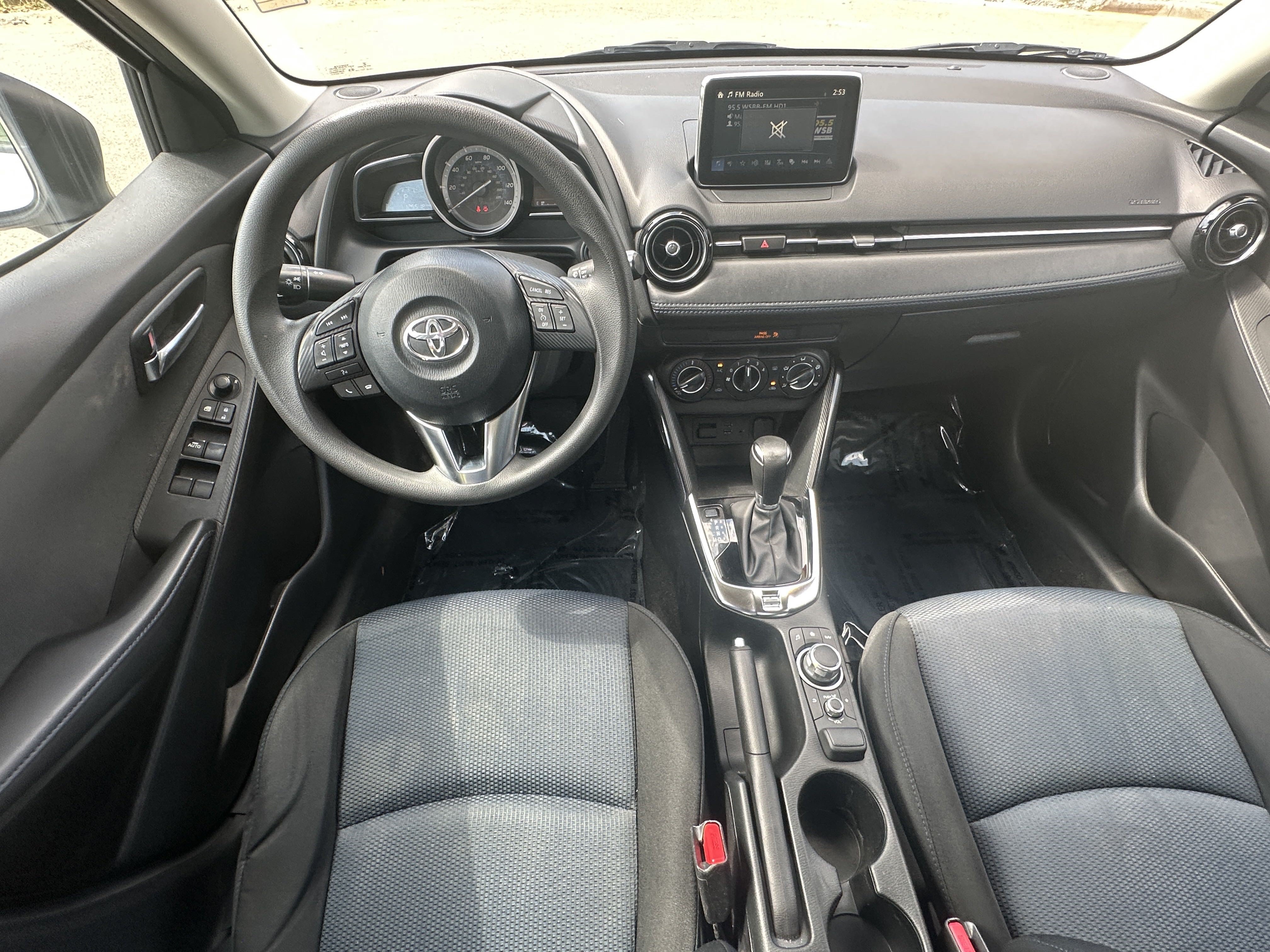 Used 2018 Toyota Yaris iA FWD image 22