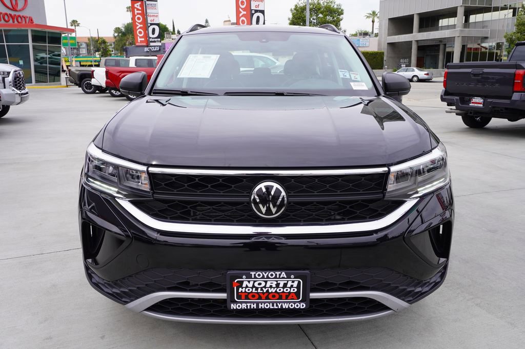 Used 2023 Volkswagen Taos S image 3