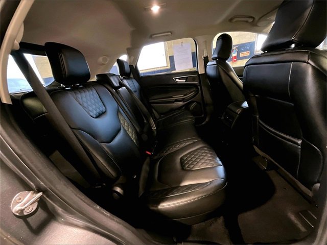 Used 2024 Ford Edge Titanium image 22