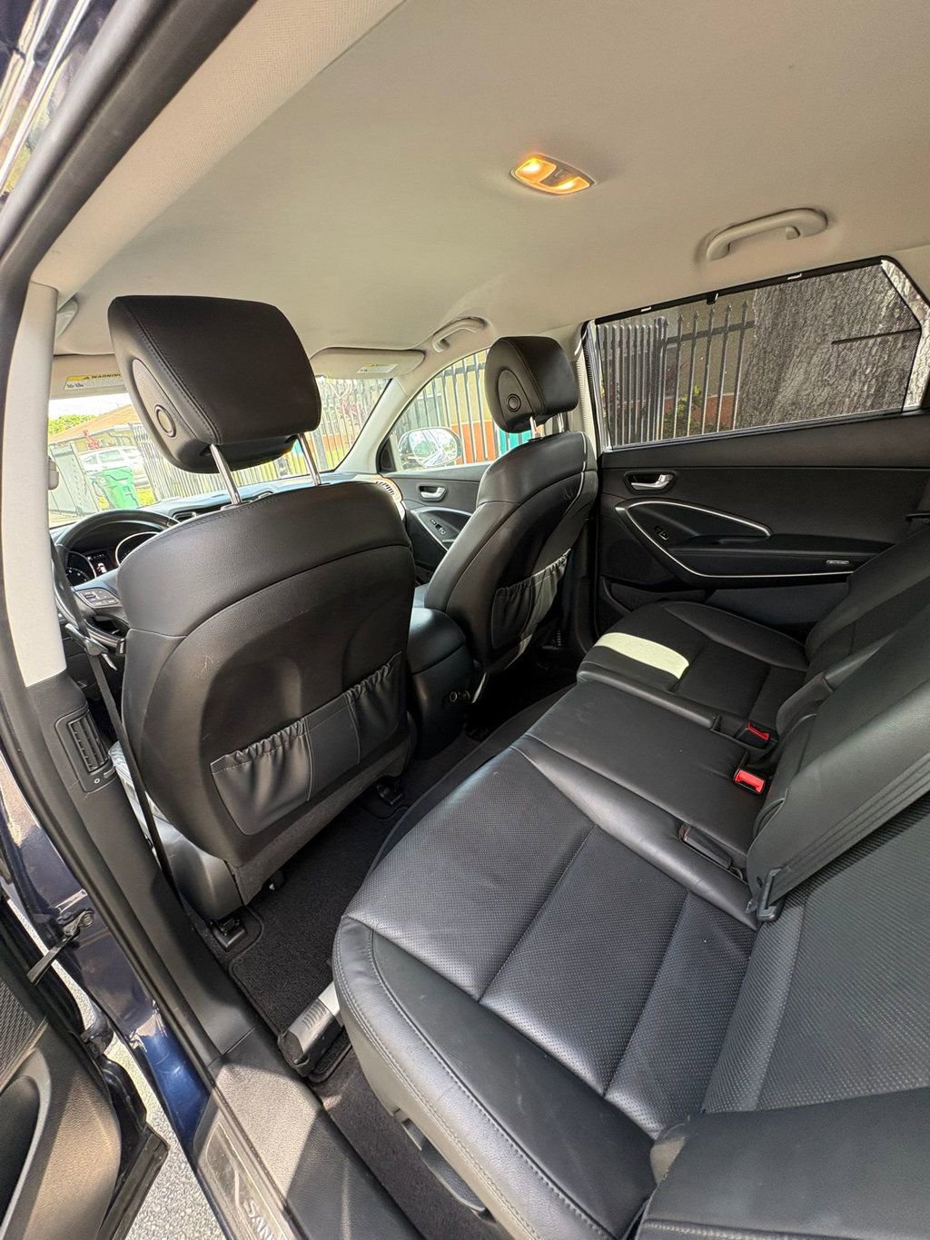 Used 2017 Hyundai Santa Fe SE w/ SE Premium Package 02 image 6