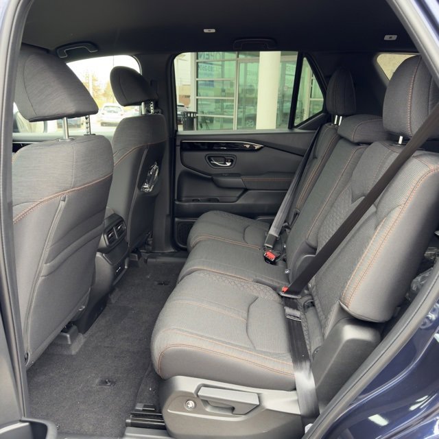 New 2025 Honda Pilot Sport image 11