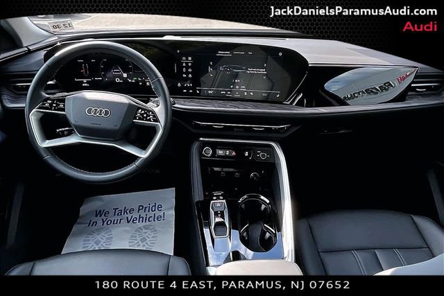 Used 2025 Audi Q5 Premium w/ Convenience Package AWD/4WD image 13