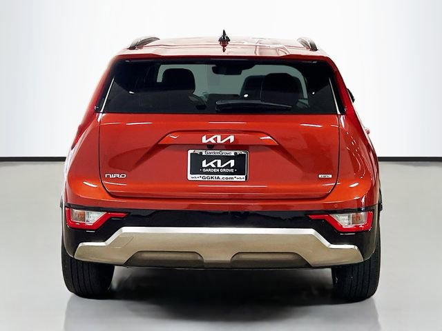 Certified 2023 Kia Niro EX Touring image 6