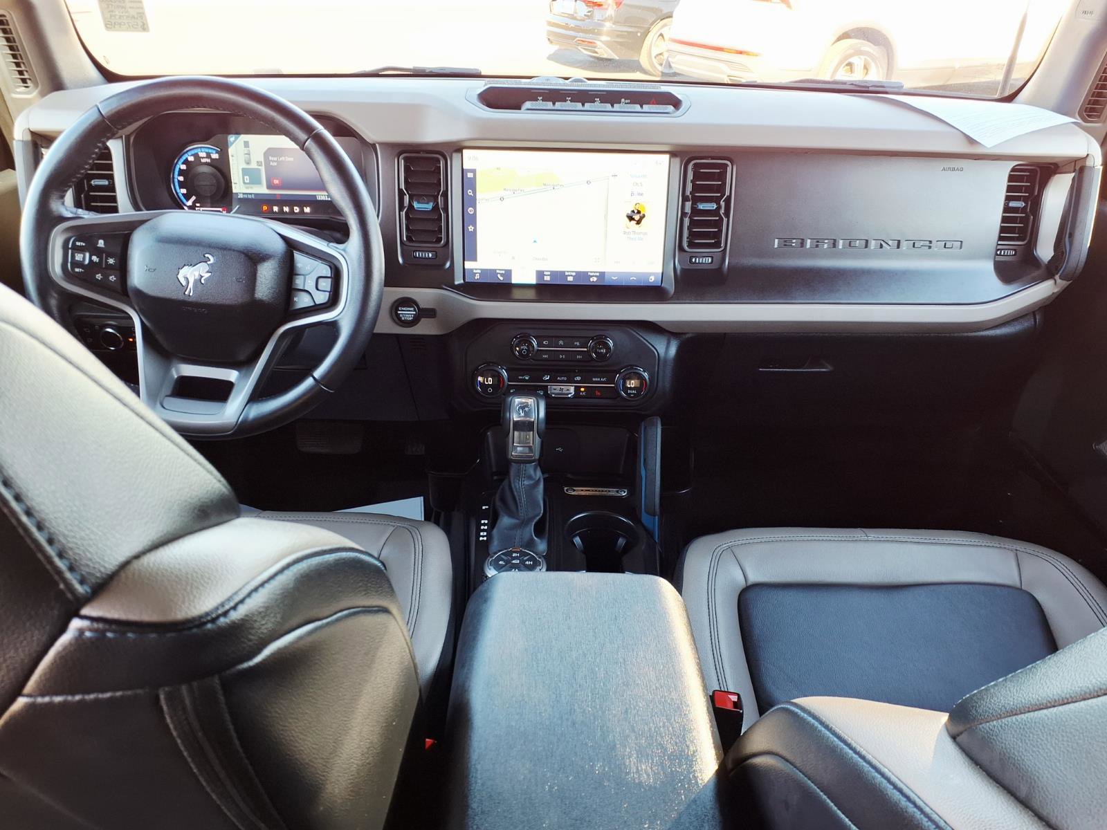 Used 2023 Ford Bronco Wildtrak image 18