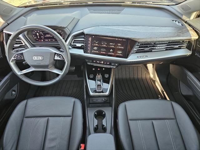 Used 2023 Audi Q4 e-tron Premium Plus w/ Premium Plus AWD/4WD image 4
