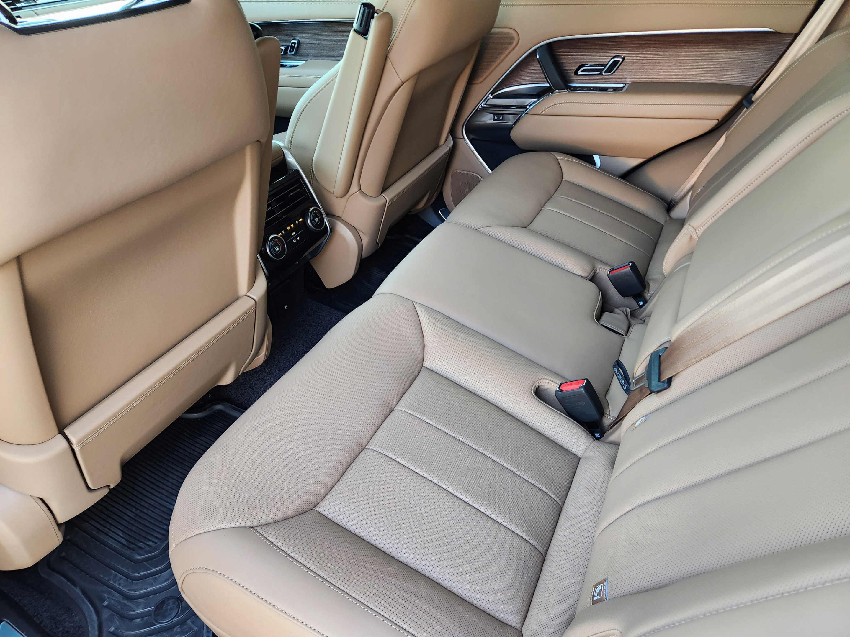 New 2026 Land Rover Range Rover SE AWD/4WD image 24