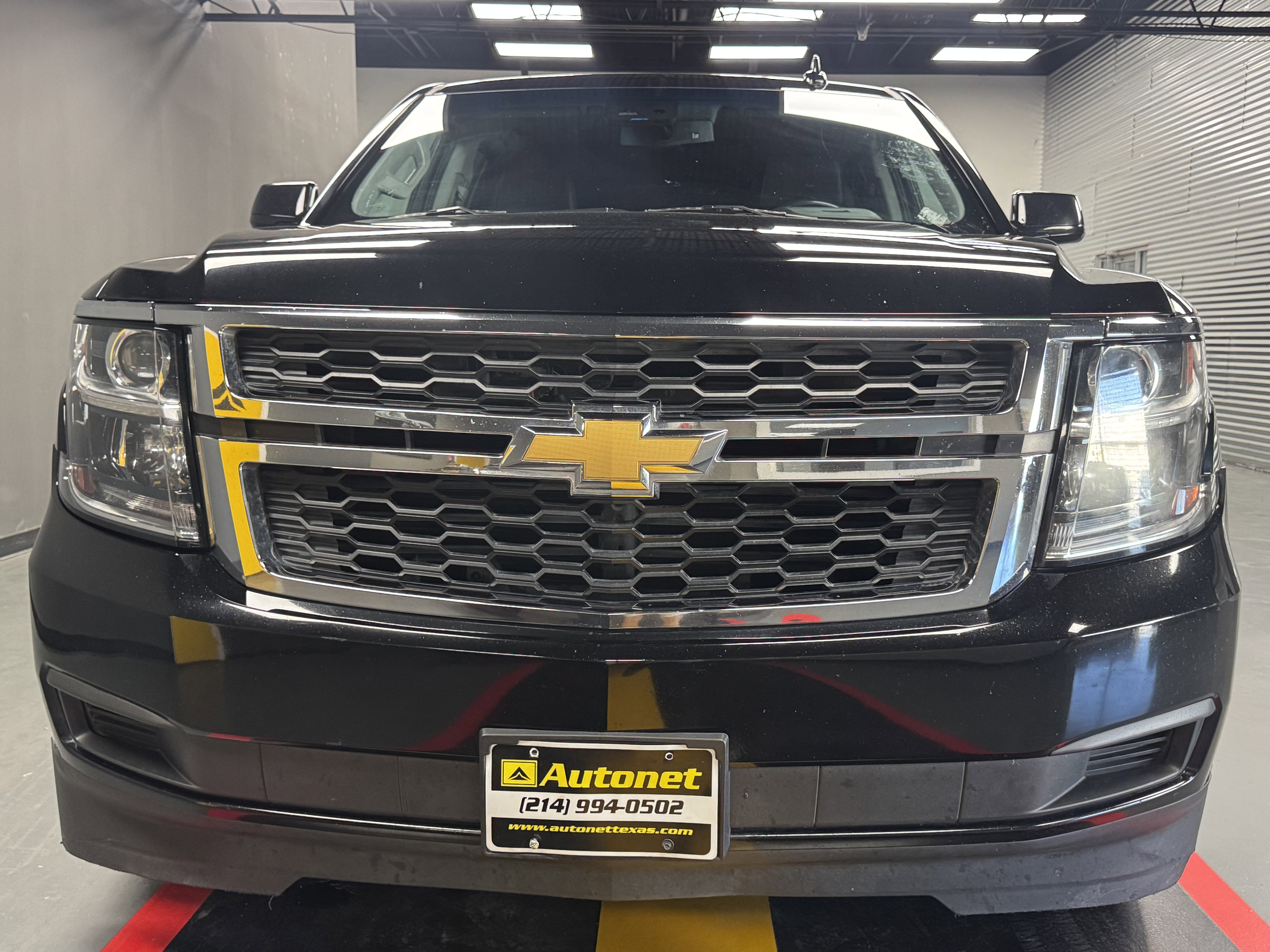 Used 2020 Chevrolet Suburban LT image 8