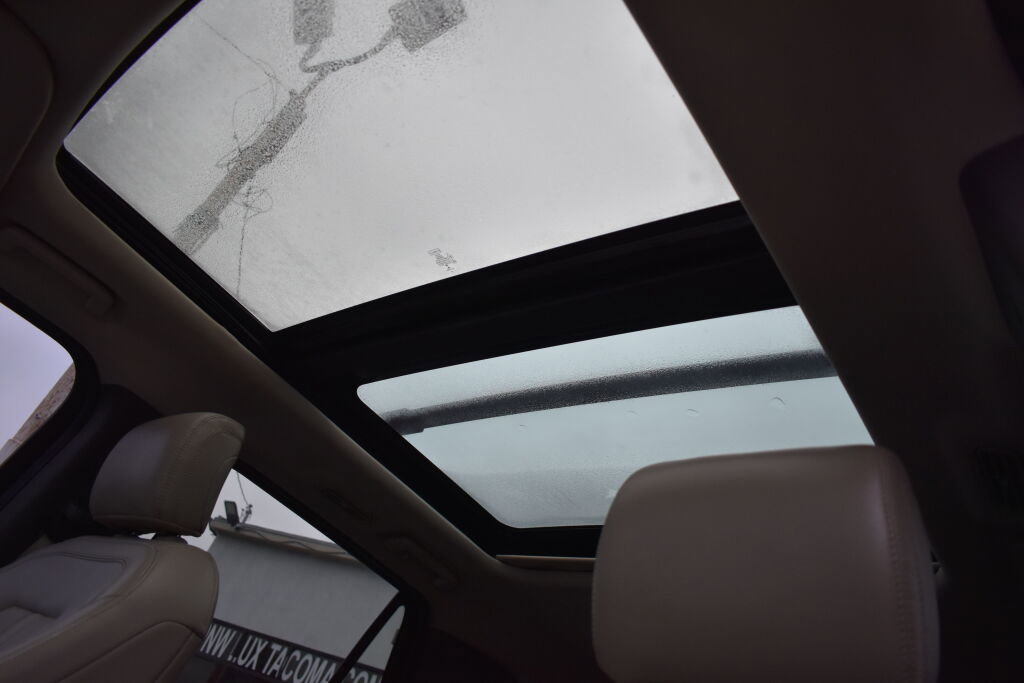 Used 2018 Ford Expedition Limited w/ Equipment Group 302A image 26