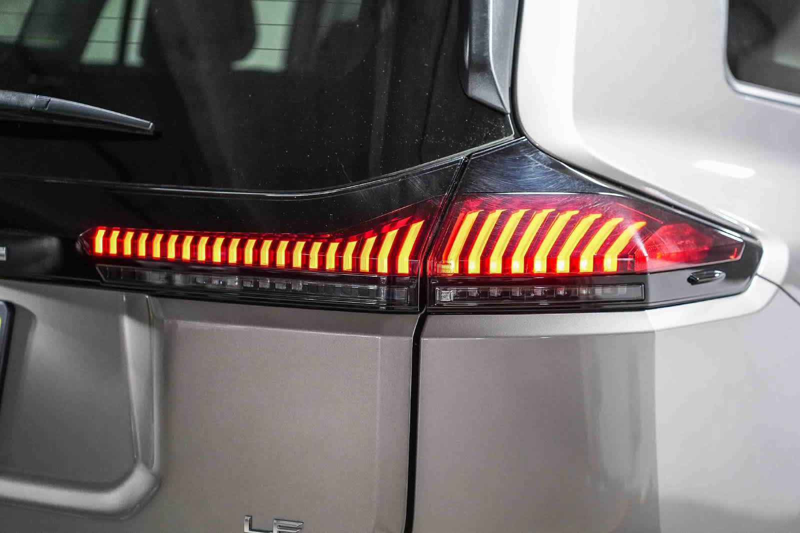Certified 2026 Toyota RAV4 LE AWD/4WD image 10